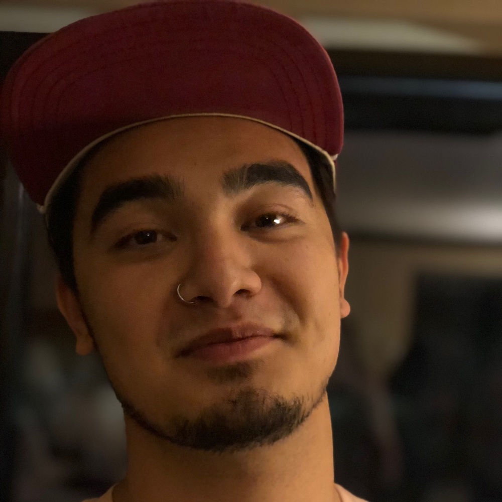 Meet your Posher, Ace